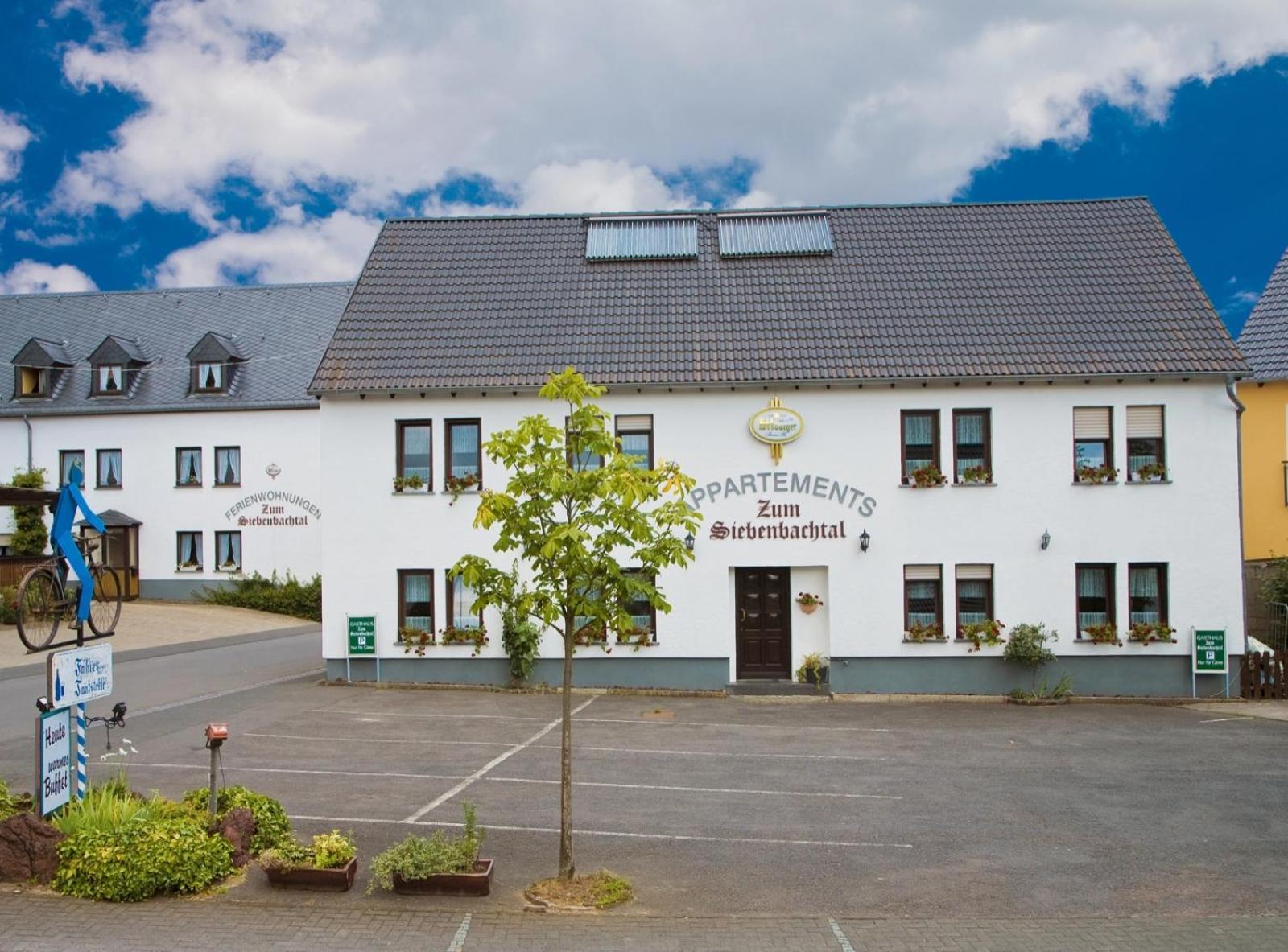Landgasthof Zum Siebenbachtal Strotzbüsch Екстериор снимка